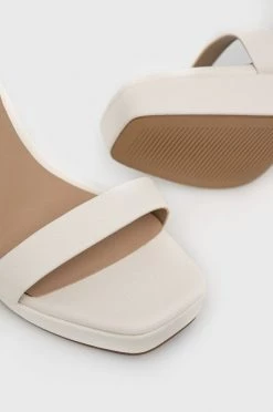 Γυναικεία Πέδιλα με τακούνι Σανδάλια Aldo άσπρο 7 Γυναικεία Πέδιλα με τακούνι Σανδάλια Aldo άσπρο -Aldo Sales Store unnamed file 2191